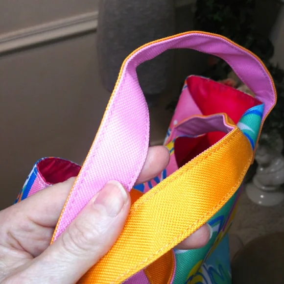 Lilly Pulitzer For Estee Lauder Bright Frutiy Floral Tote Bag - Picture 7 of 9